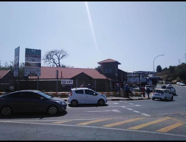 BUSINESS PROPERTY TO RENT IN GLENANDA